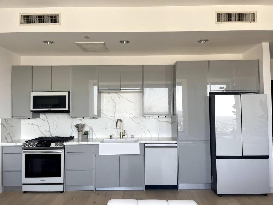 Luxury Highrise Condo Downtown La Los Angeles Esterno foto